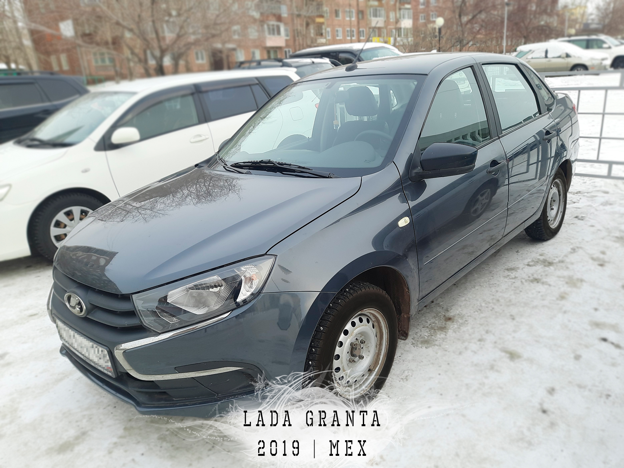 Аренда авто Лада Гранта 2019 года серого цвета.